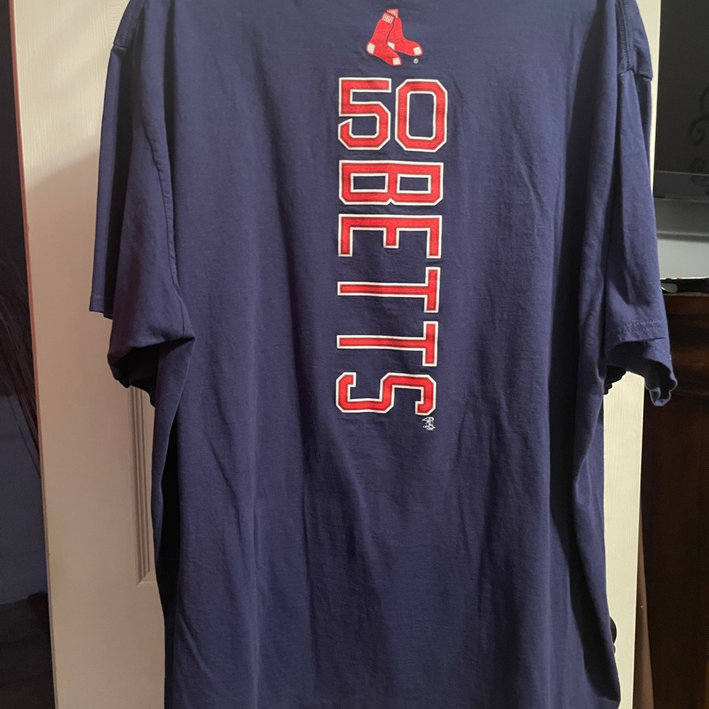 EUC Red Sox Mookie Betts XXL